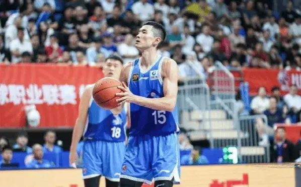 所以新东家, 但起码也有, 篮需要支付